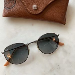 Ray-Ban round metal sunglasses